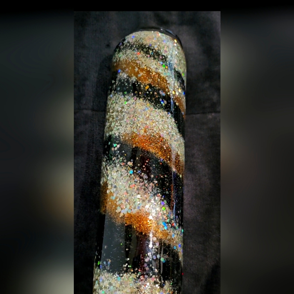 30 oz glittery tumbler
